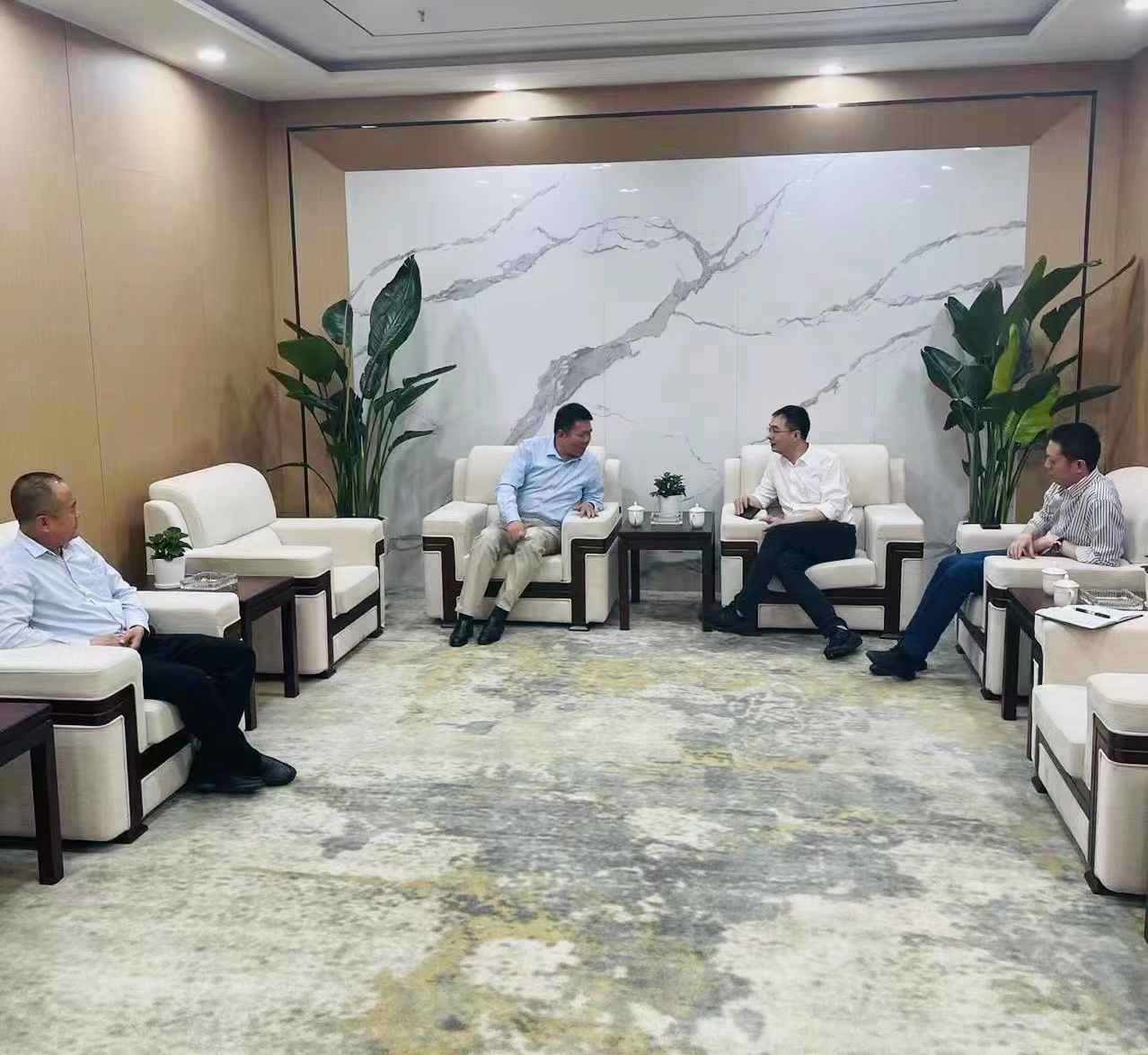 陕西铂海供应链管理集团有限公司 与农商公司进行座谈交流